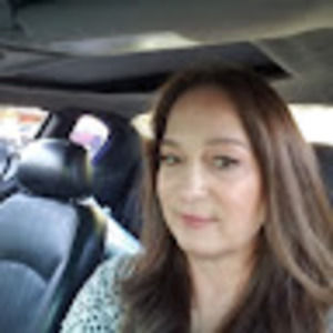 Meet your Posher, Effie